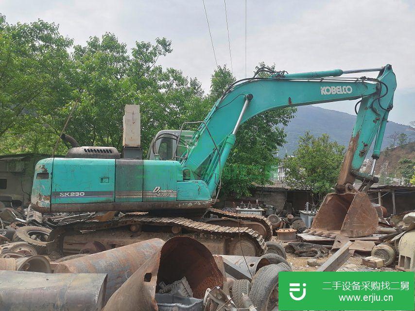 云南省出售二手神鋼SK230-6E挖掘機