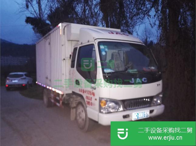 貴州出售二手江淮前二后四排半廂式貨車
