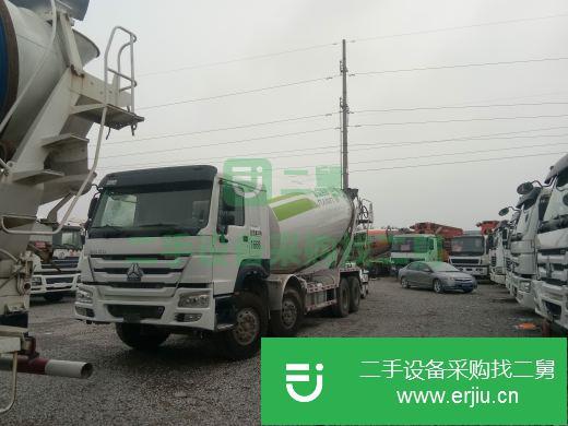山東出售二手中國重汽混凝土攪拌車