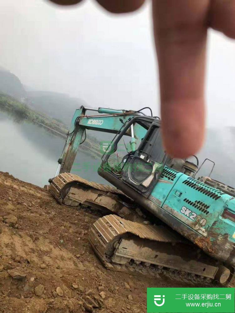 河北省出售二手神鋼SK210超8挖掘機