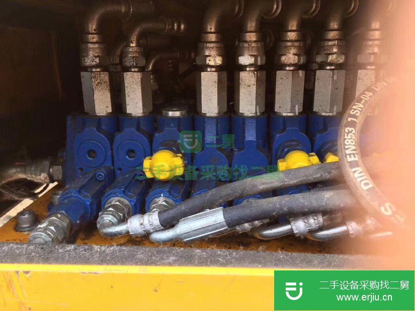 北京市出售二手龍工LG6060D挖掘機