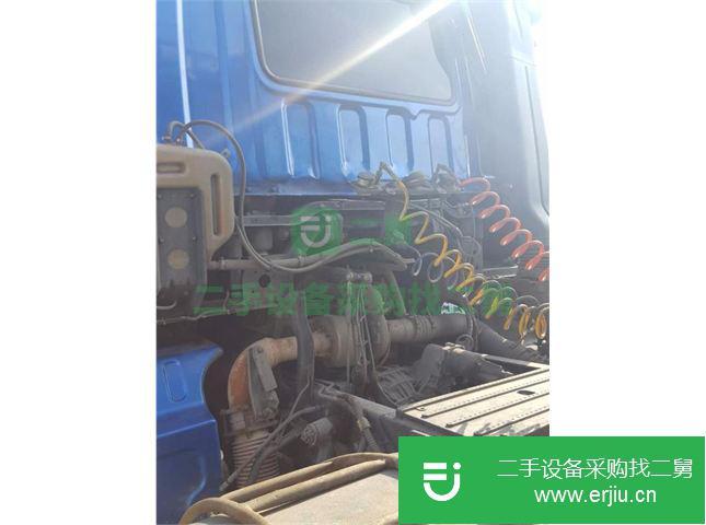 江蘇出售二手福田牽引車