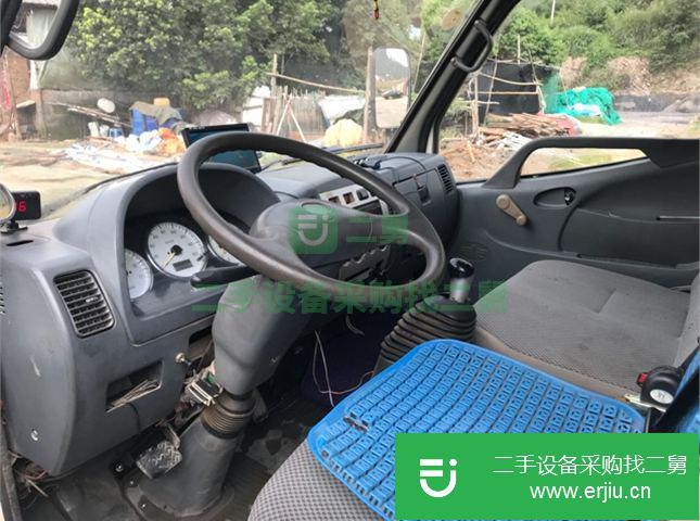 福建出售二手解放霸鈴廂式雙排貨車