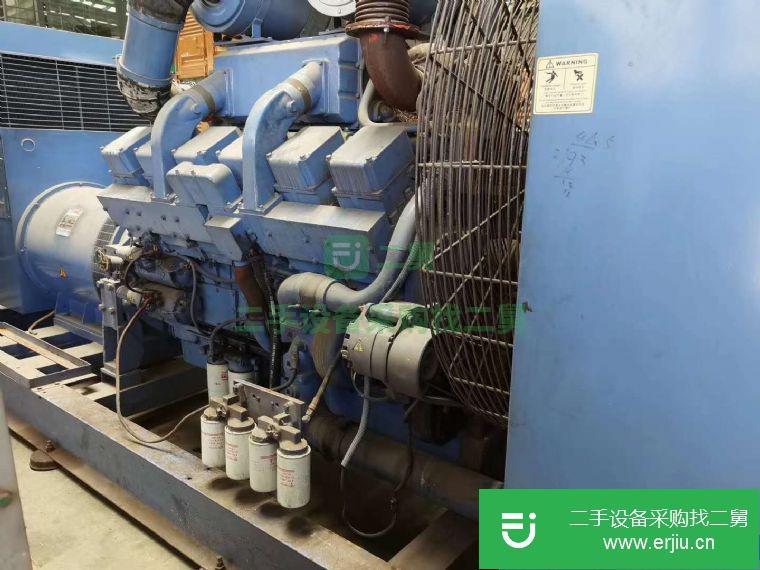 廣東省出售二手康明斯上海柴油發(fā)電機660Kw