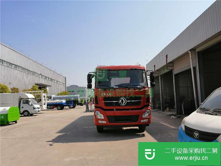 山東出售二手柳汽乘龍前四后八飼料車