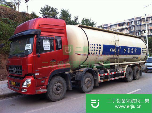重慶出售二手東風天龍前四后八散裝水泥罐車