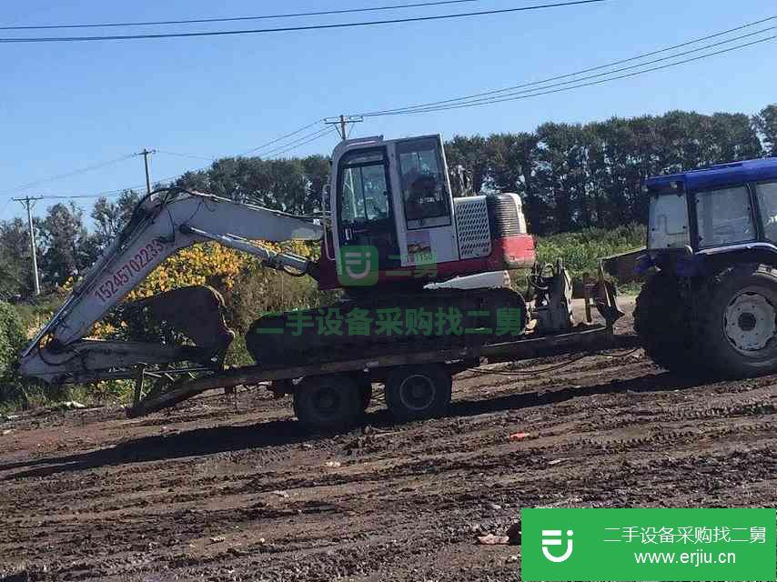 黑龍江出售二手竹內TB135挖掘機