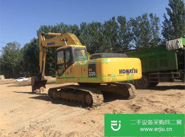 北京出售二手小松220-7挖掘機