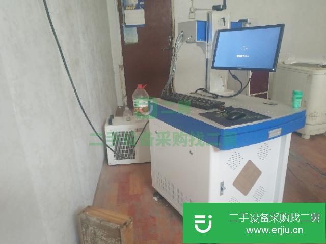 新疆出售二手紫光激光雕刻機