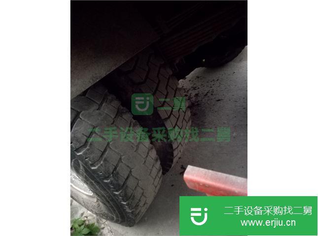 重慶出售二手一汽解放前二后四載貨車