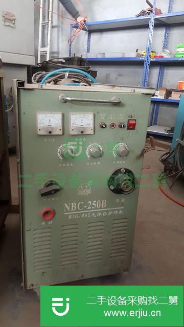 山東出售二手250???二氧化碳保護焊機