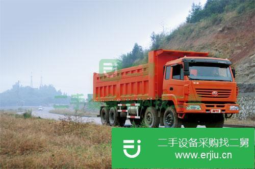 安微出售二手紅巖特霸前四后八自卸車