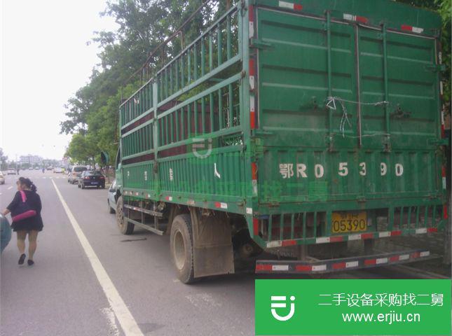 湖北出售二手東風(fēng)前二后四倉柵載貨車