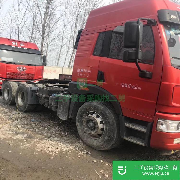 山東出售二手420馬力牽引車