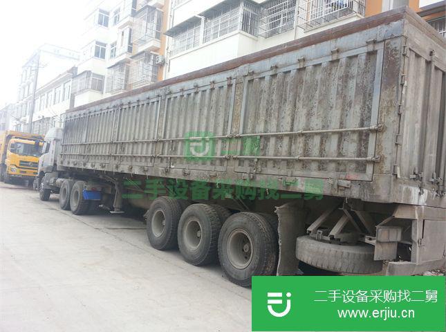 四川出售二手一汽解放牽引車