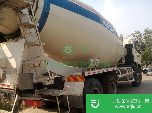 山東出售二手中國重汽混凝土攪拌車