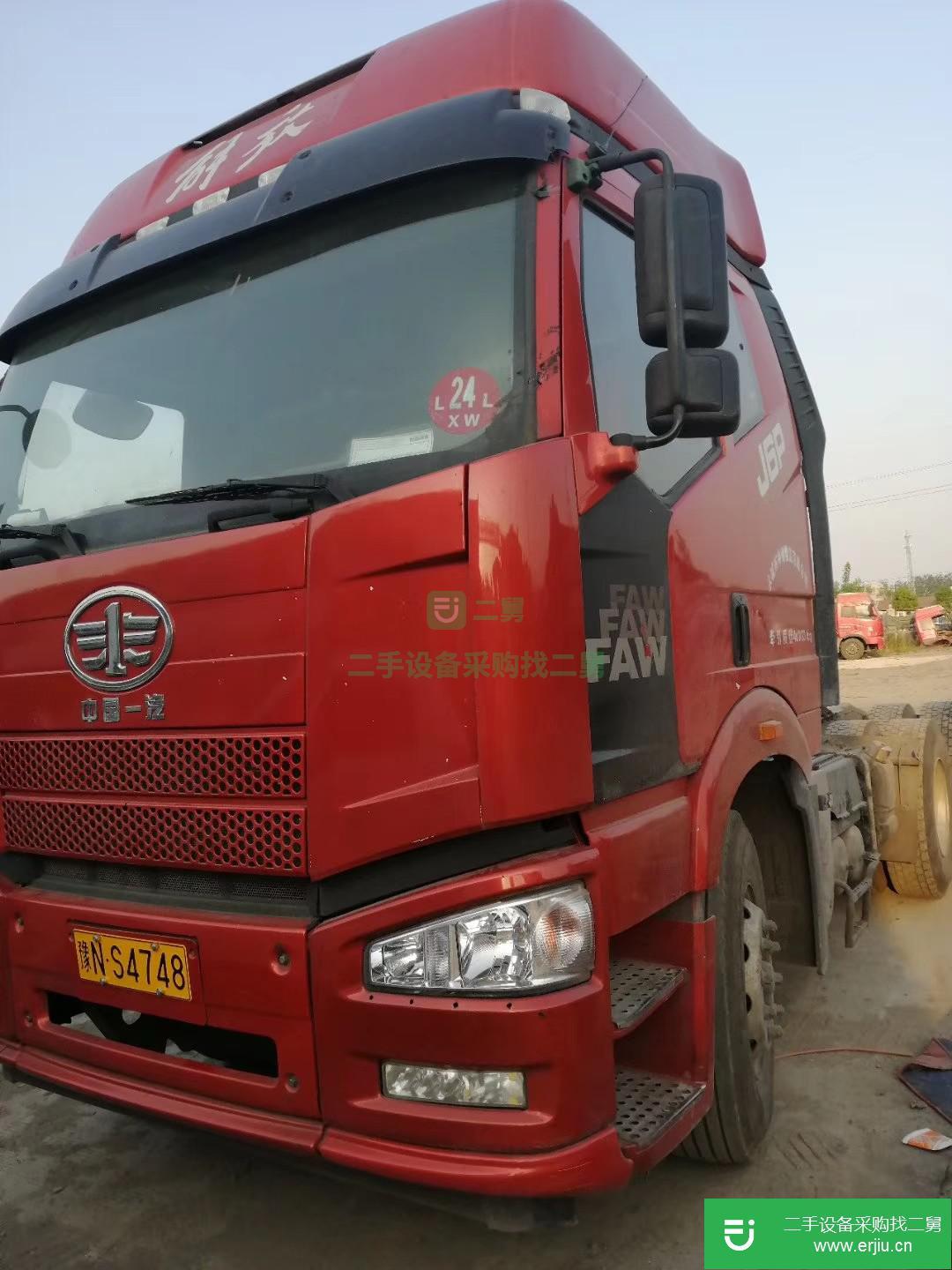 云南出售二手一汽解放J6P牽引車