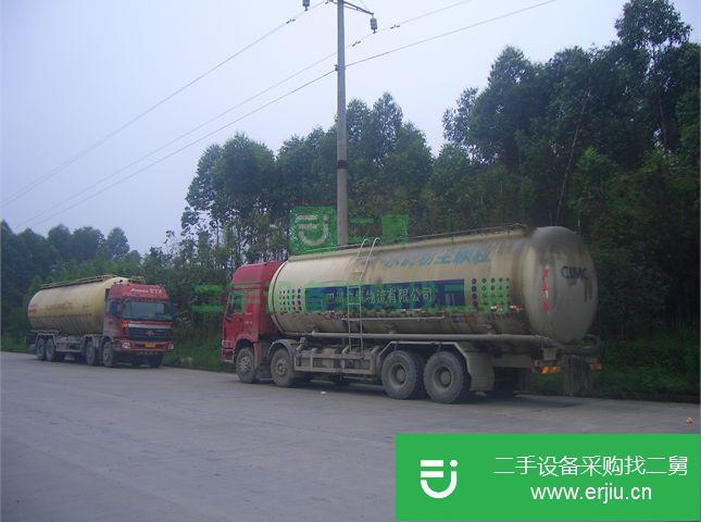 四川出售二手東風(fēng)粉粒物料運輸車