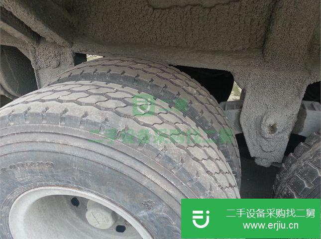 四川出售二手一汽解放牽引車
