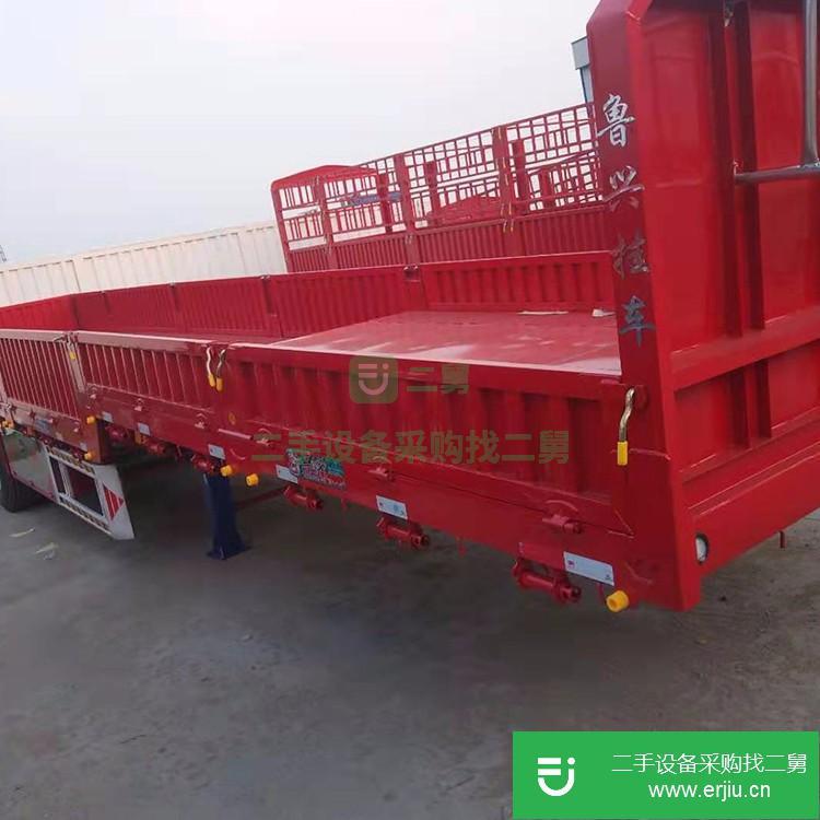 山東出售二手輕型側翻自卸掛車