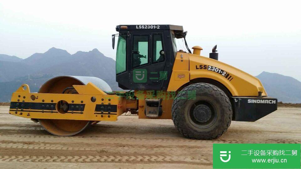 河北出售國機(jī)重工SL2301-2二手壓路機(jī)