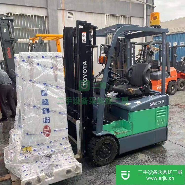 上海出售二手1.5噸四輪平衡重合力叉車