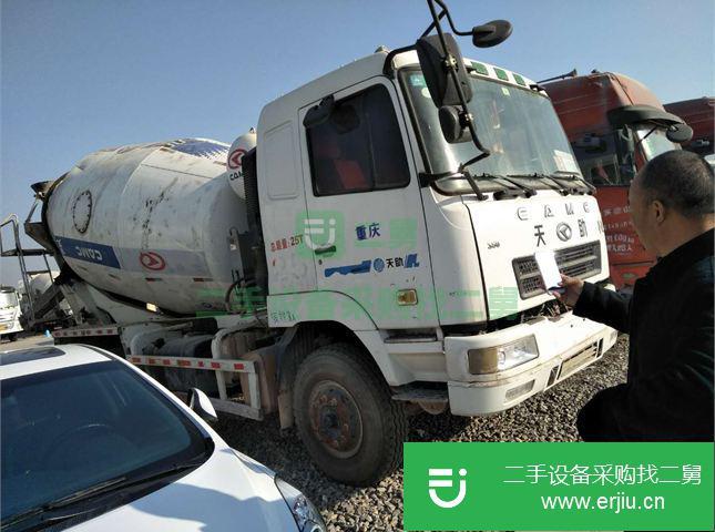 山東出售二手華菱攪拌車