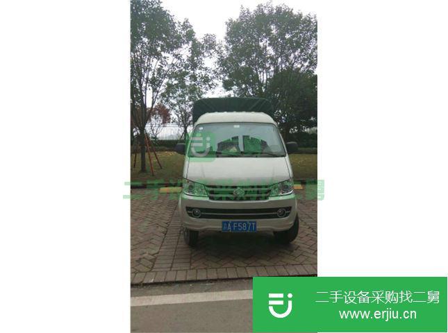 重慶出售二手新豹雙排欄板式貨車