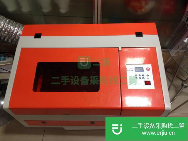 遼寧出售二手430迷你型小工藝品激光雕刻機