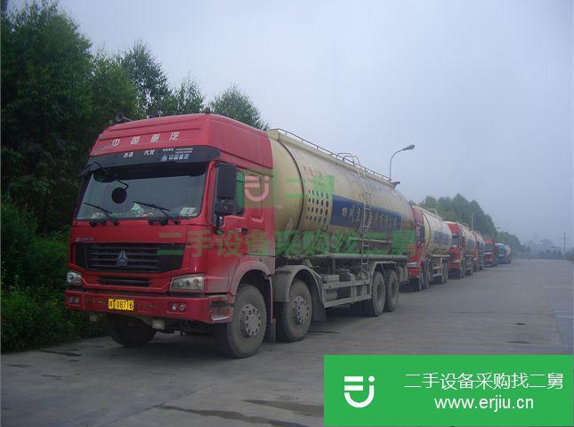 四川出售二手中集水泥罐車