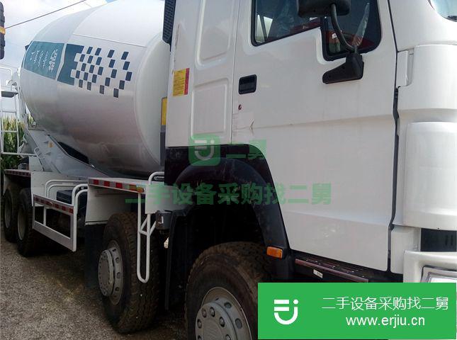 山東出售二手中國重汽混凝土攪拌車