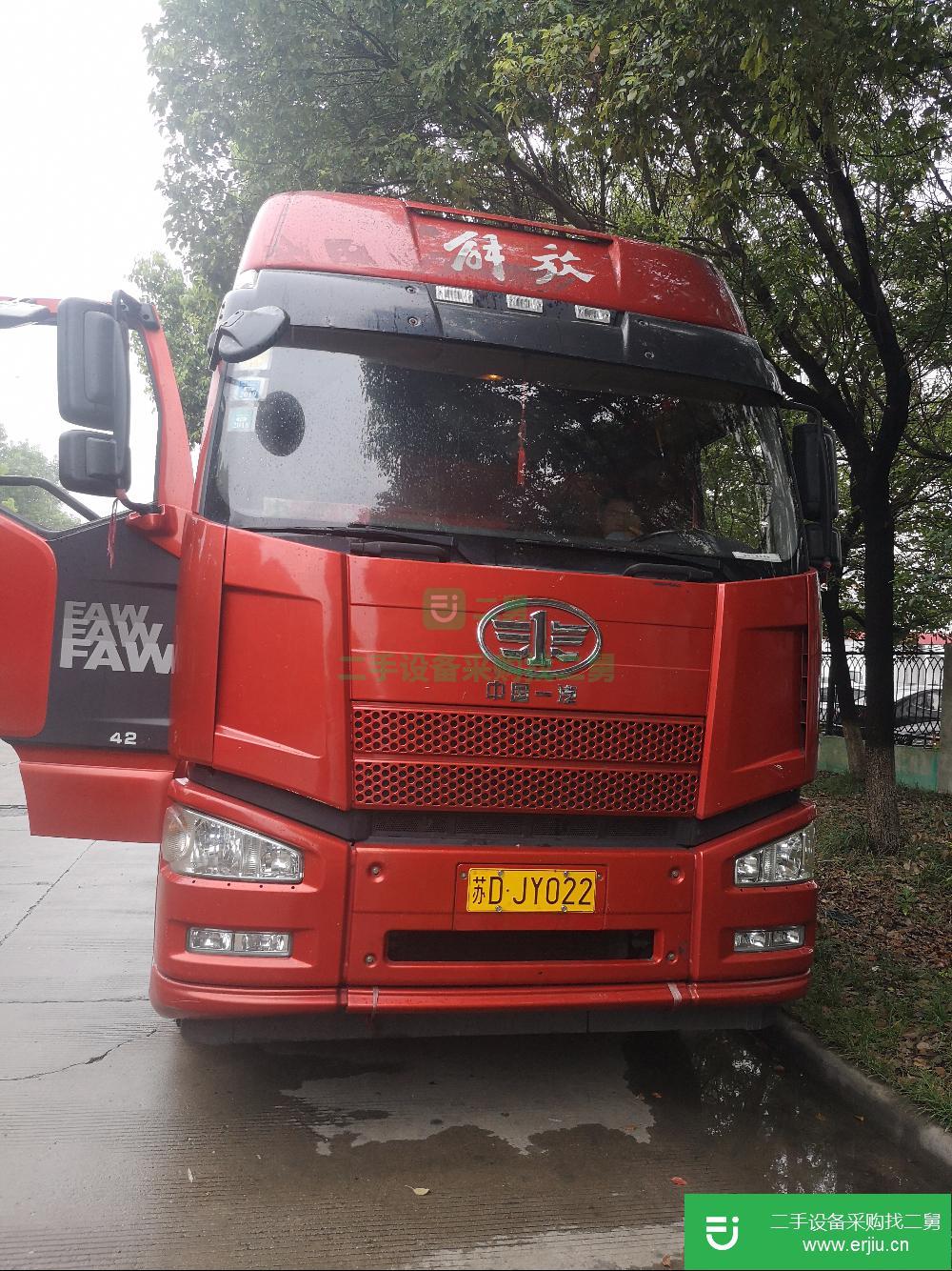 江蘇出售二手一汽解放J6420牽引車