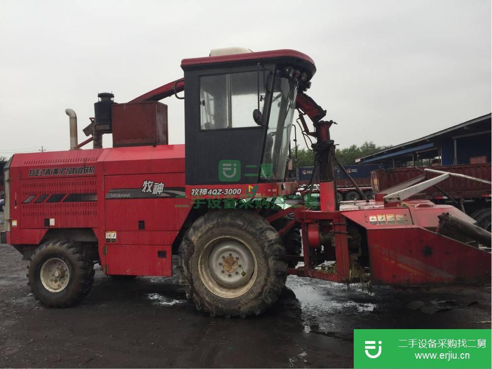 新疆出售二手牧神4SZ-3000型自走式秸桿收獲機
