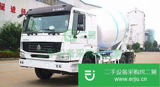 湖北出售二手重汽豪沃后八輪攪拌車