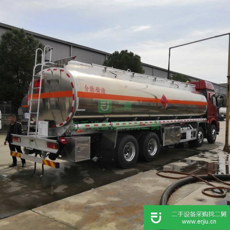 湖北出售二手東風3噸油罐車