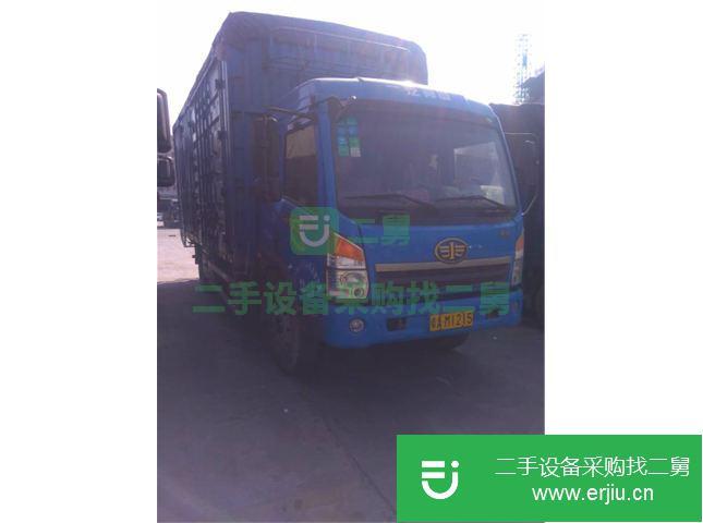 江西出售二手青島解放前二后四載貨車