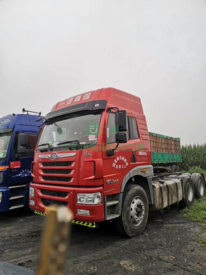 河北急售11個月悍V400國五雙驅，車況精品，輪胎八成新的牽引車