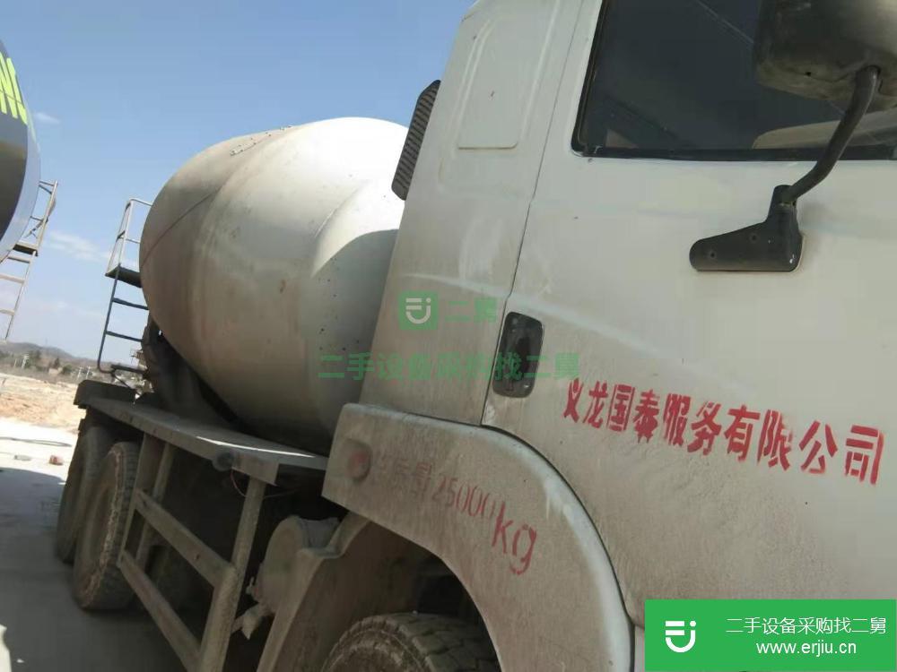 貴州出售二手12方水泥攪拌車