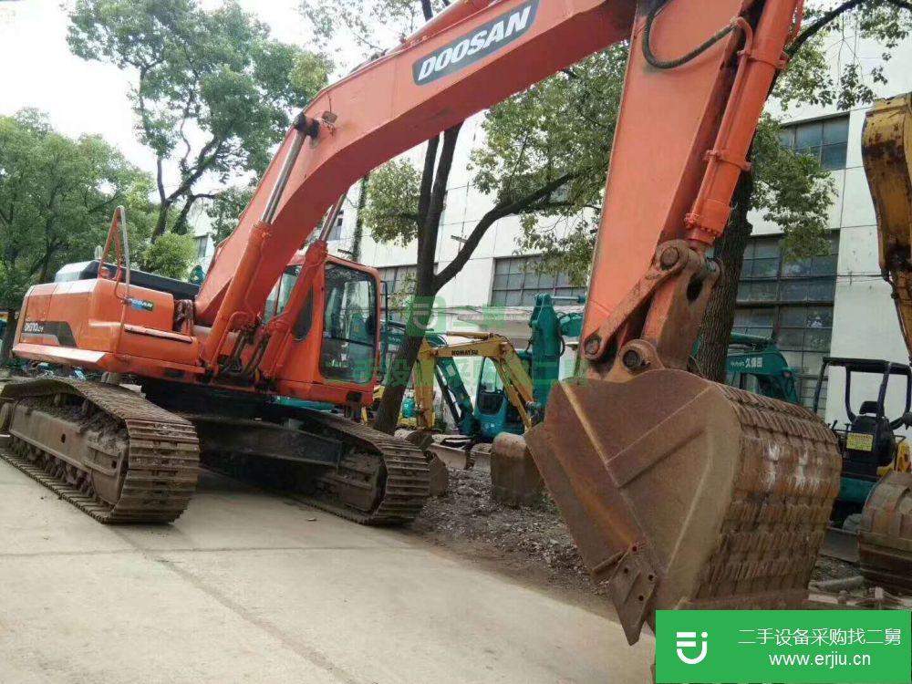 山東省出售二手斗山DH370LC-9挖掘機
