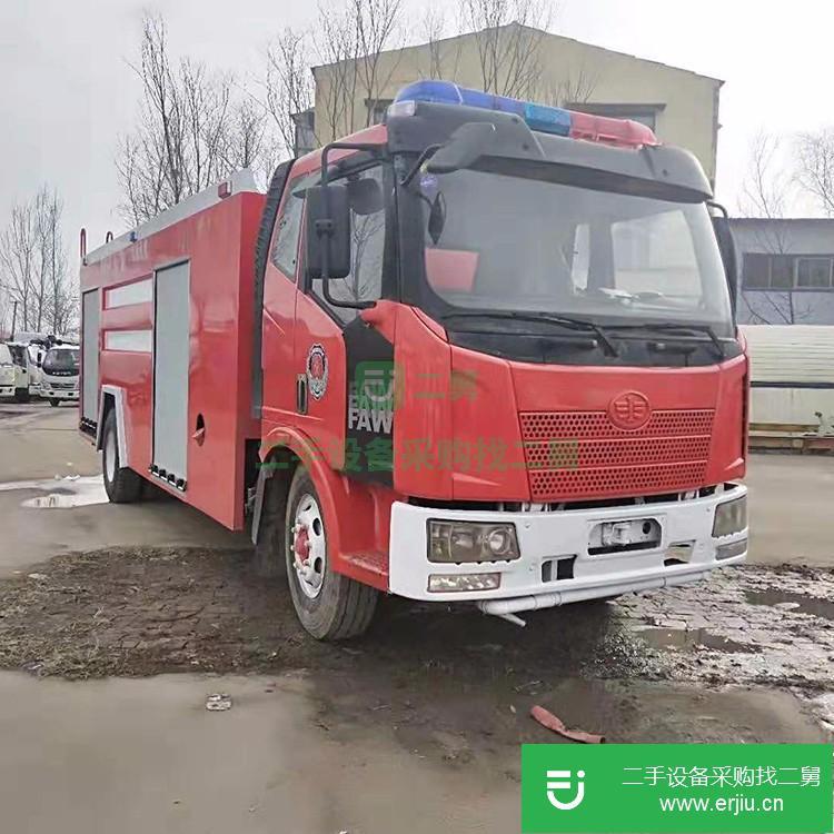 山東出售二手干粉消防車