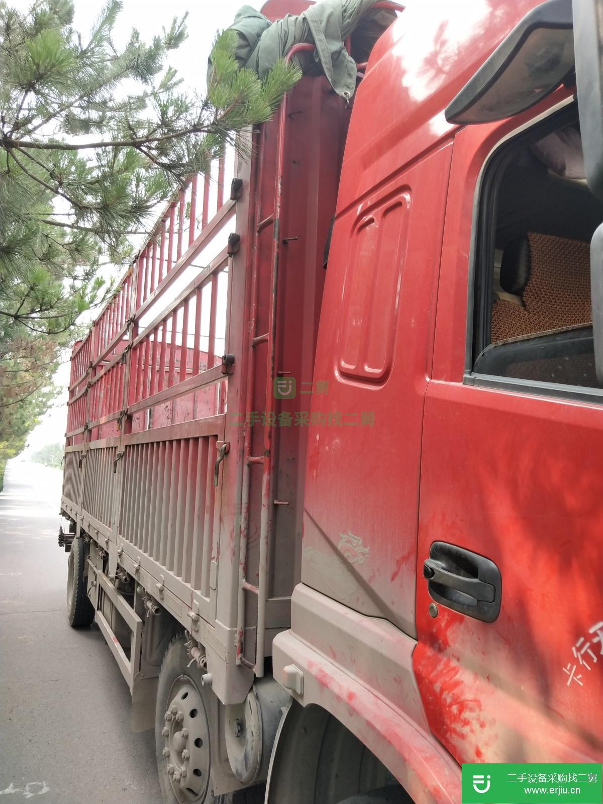 山東出售二手三環十通昊龍中卡載貨車