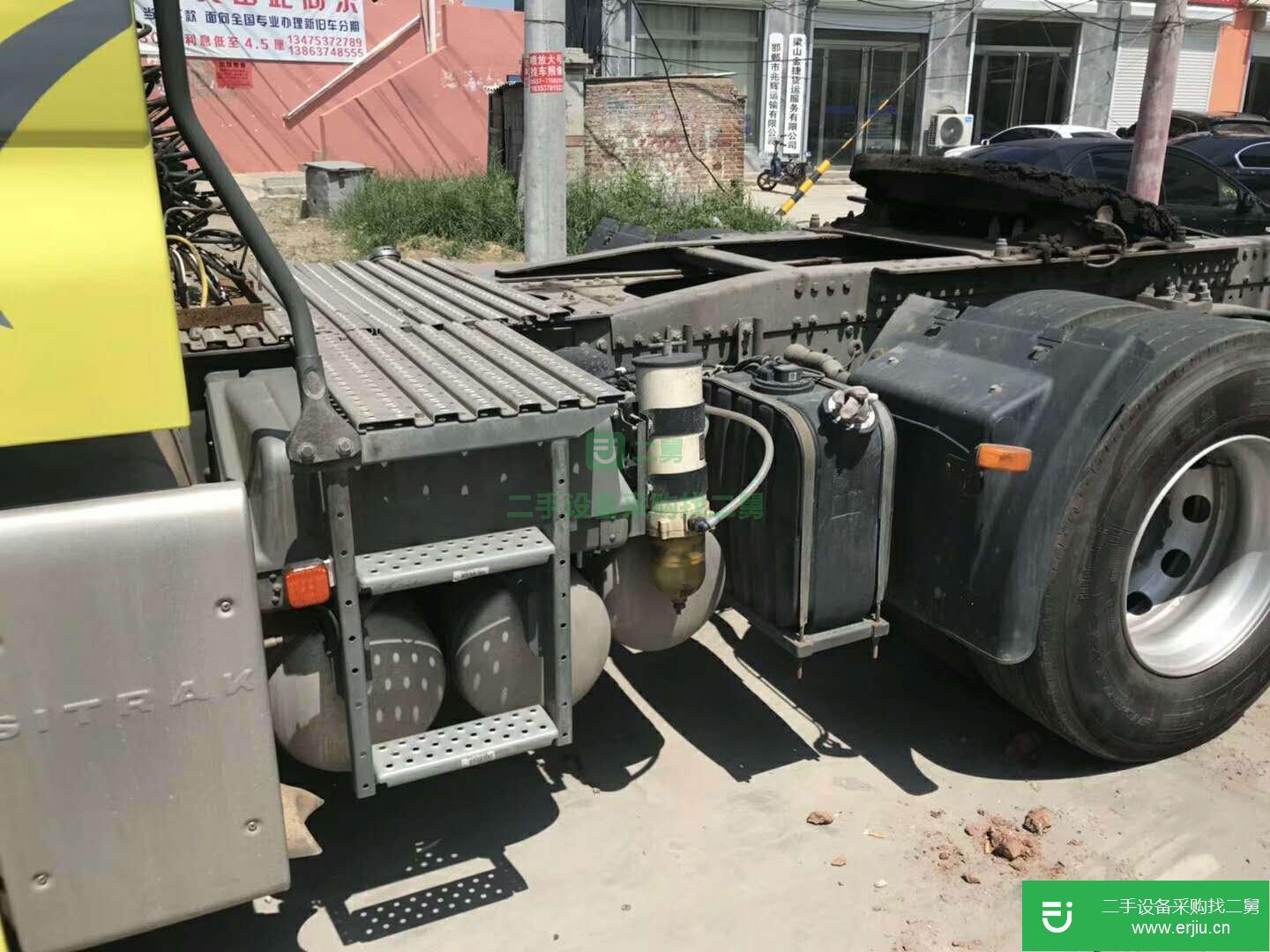 江西出售二手重汽汕德卡牽引車
