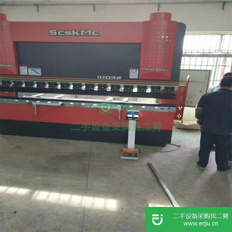 廣東出售二手?jǐn)?shù)控折彎機(jī)