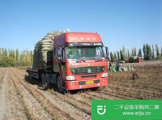 新疆出售二手中國(guó)重汽半掛車