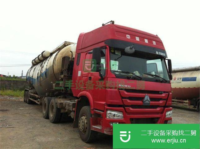 海南出售二手中國重汽雙倉罐車