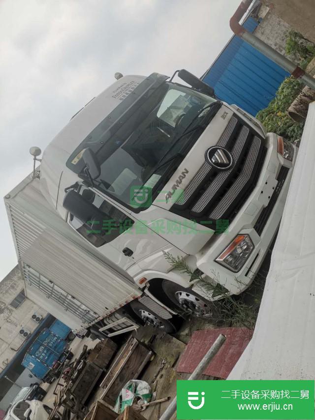 江蘇出售二手福田歐曼9.6米廂式貨車