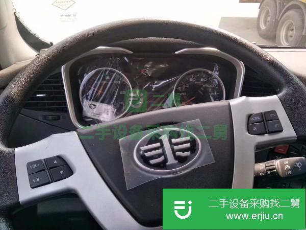 江西出售二手一汽解放J6P牽引車