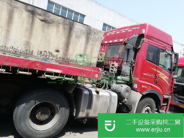 安徽出售二手青島新大威牽引車