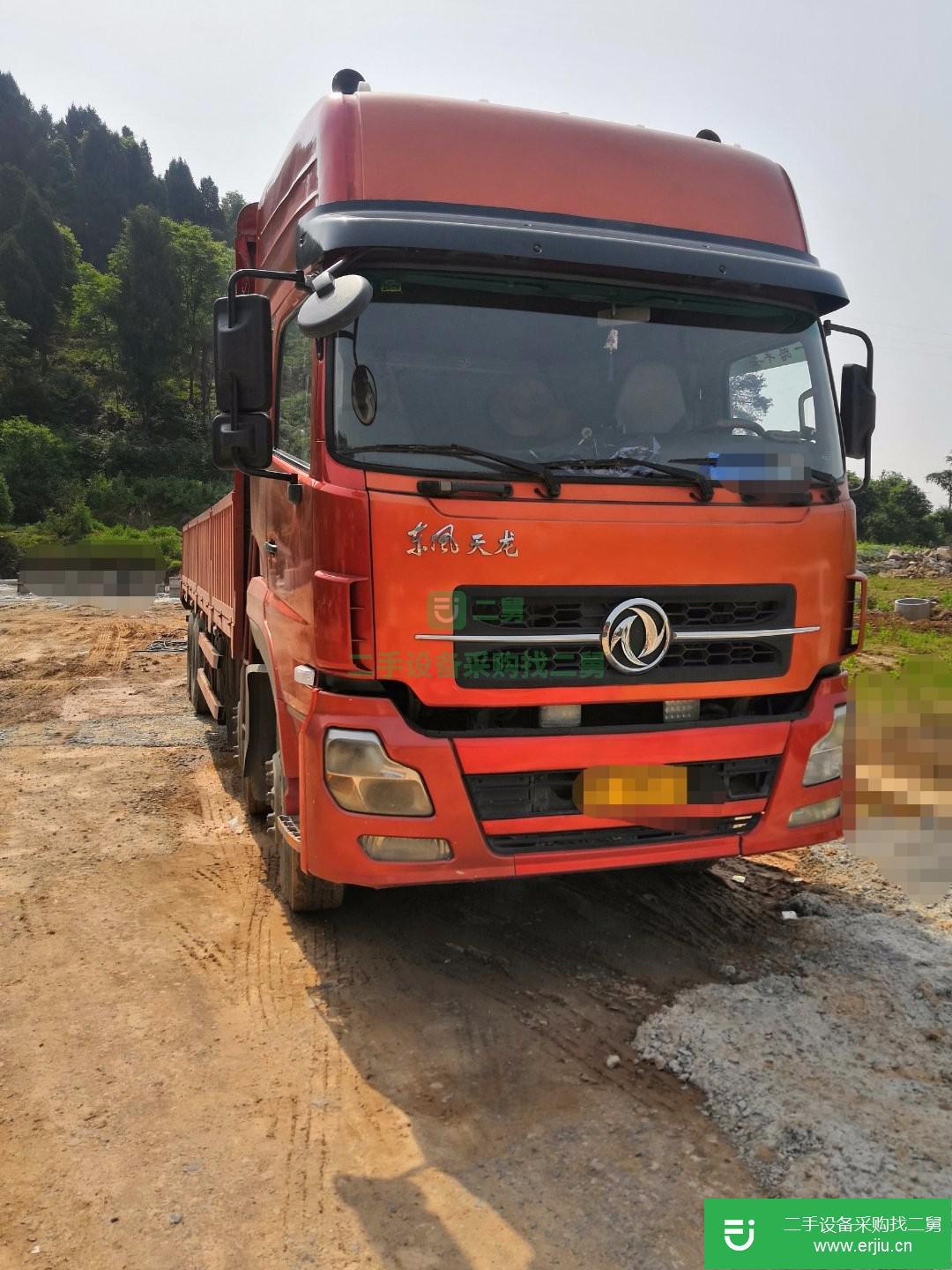 湖北出售二手東風天龍前四后八倉欄貨車