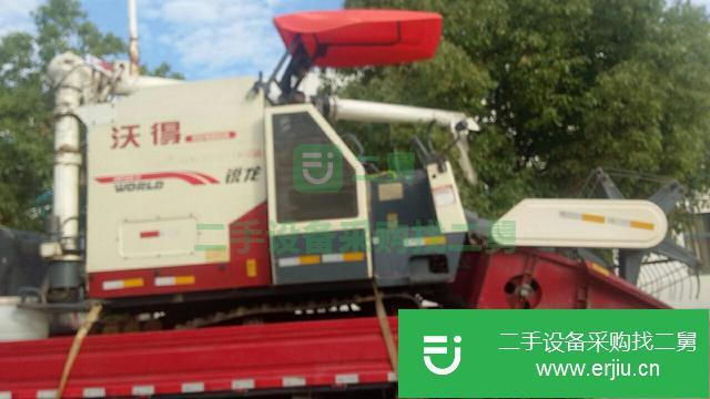 江蘇出售二手收割機(jī)